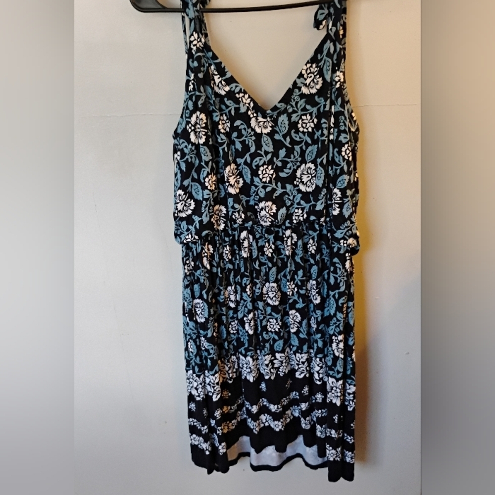 LOFT Women's Size Large Navy and Light Blue Floral Camisole Mini Dress - Picture 2 of 4
